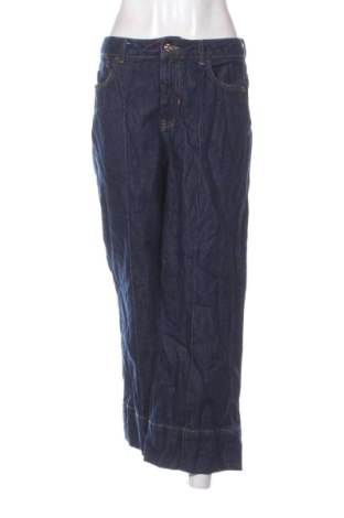 Damskie jeansy Zara, Rozmiar M, Kolor Niebieski, Cena 142,99 zł, #138004329