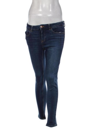 Blugi de femei Zara, Mărime M, Culoare Albastru, Preț 106,99 Lei, #138005920