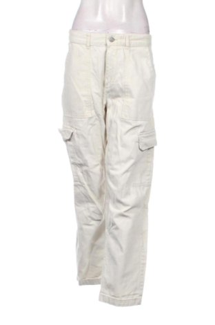 Damskie jeansy Bershka, Rozmiar L, Kolor ecru, Cena 76,20 zł, #138007312