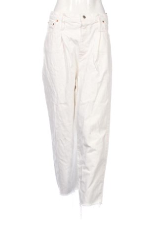 Дамски дънки Zara, Размер XL, Цвят Бял, Цена 24,45 €, #138017665