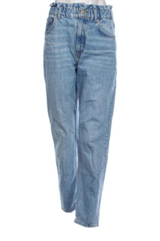 Blugi de femei Pull&Bear, Mărime M, Culoare Albastru, Preț 78,74 Lei, #138018394