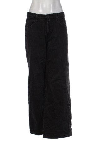 Női farmernadrág Bershka, Méret L, Szín Fekete, Ár 6 383 Ft, #138018692