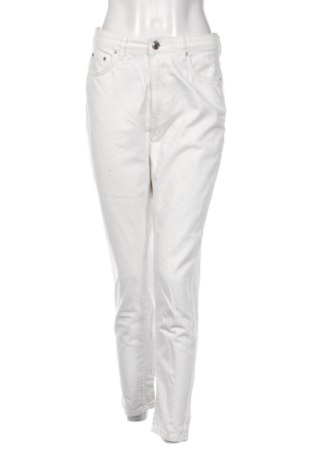 Blugi de femei Perfect Jeans By Gina Tricot, Mărime M, Culoare Alb, Preț 83,99 Lei, #138021991