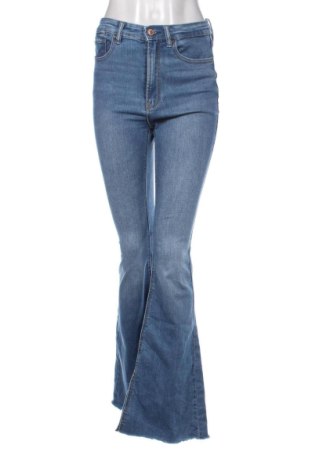 Damskie jeansy Stradivarius, Rozmiar M, Kolor Niebieski, Cena 59,68 zł, #138023597