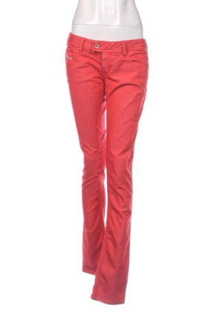 Damskie jeansy Diesel, Rozmiar XL, Kolor Czerwony, Cena 215,91 zł, #138036016