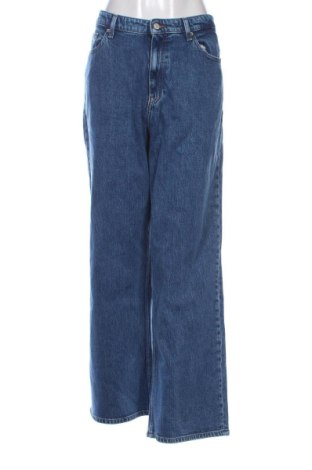 Damskie jeansy Tommy Jeans, Rozmiar XL, Kolor Niebieski, Cena 186,27 zł, #138043165