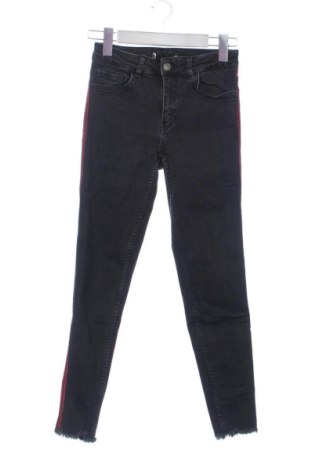 Blugi de femei Unbranded, Mărime XS, Culoare Gri, Preț 47,24 Lei, #137981339