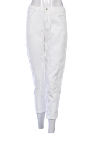 Damskie jeansy Unbranded, Rozmiar S, Kolor Biały, Cena 42,75 zł, #137989514