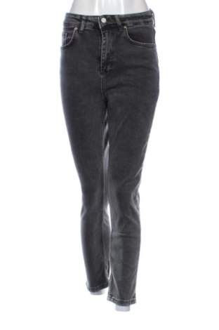 Női farmernadrág Unbranded, Méret S, Szín Szürke, Ár 2 837 Ft, #137999885