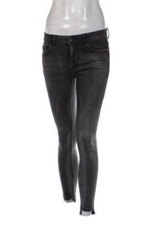 Damen Jeans Zara, Größe M, Farbe Grau, Preis € 16,00, #138020273