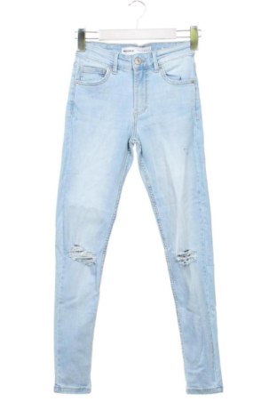 Damskie jeansy Bershka, Rozmiar XS, Kolor Niebieski, Cena 54,00 zł, #138031797