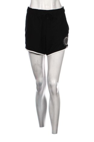 Női rövidnadrág Nike, Méret XS, Szín Fekete, Ár 7 801 Ft, #137988029