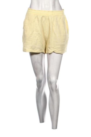 Pantaloni scurți de femei Esmara, Mărime L, Culoare Galben, Preț 50,00 Lei, #138001418