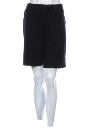 Pantaloni scurți de femei LC Waikiki, Mărime XXL, Culoare Negru, Preț 47,24 Lei, #138007515