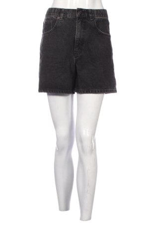 Női rövidnadrág Pull&Bear, Méret S, Szín Fekete, Ár 3 602 Ft, #138008276