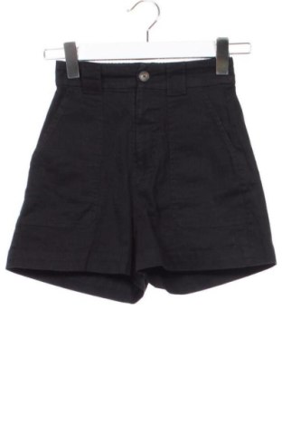 Damskie szorty Pull&Bear, Rozmiar XXS, Kolor Czarny, Cena 38,71 zł, #138019161