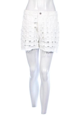 Damskie szorty Desigual, Rozmiar L, Kolor Biały, Cena 131,24 zł, #138037615