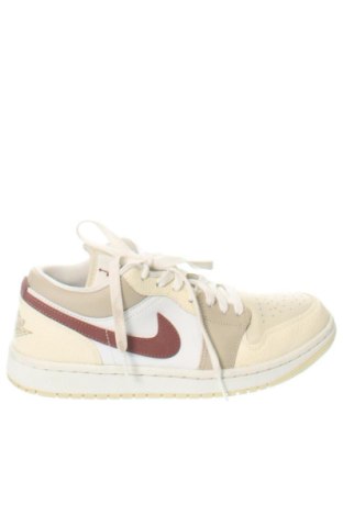 Дамски обувки Air Jordan Nike, Размер 40, Цвят Многоцветен, Цена 119,00 €, #137995059