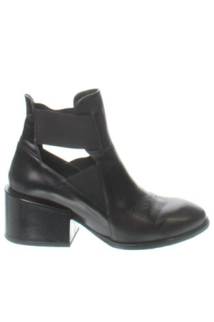 Încălțăminte de damă Musette, Mărime 37, Culoare Negru, Preț 378,00 Lei, #138024406