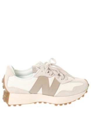 Дамски обувки New Balance, Размер 38, Цвят Екрю, Цена 104,81 €, #138017618