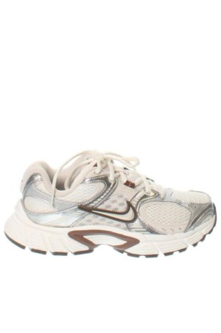 Încălțăminte de damă Nike, Mărime 36, Culoare Multicolor, Preț 461,99 Lei, #138016402