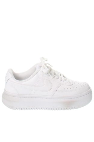Дамски обувки Nike, Размер 38, Цвят Бял, Цена 85,89 €, #138016554