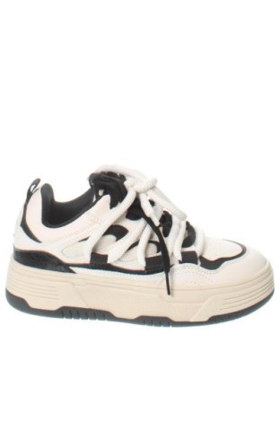 Дамски обувки Steve Madden, Размер 37, Цвят Екрю, Цена 104,81 €, #138016640
