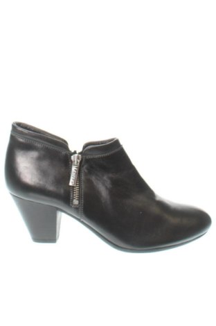 Dámské boty  Unbranded, Velikost 38, Barva Černá, Cena  1 225,00 Kč, #138033110