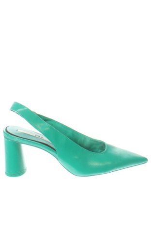 Încălțăminte de damă Zara, Mărime 39, Culoare Verde, Preț 173,22 Lei, #138015428