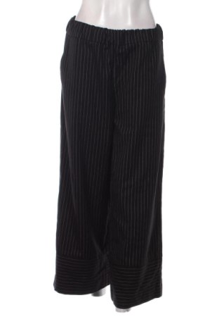 Női nadrág Monki, Méret XL, Szín Sokszínű, Ár 8 117 Ft, #137993714