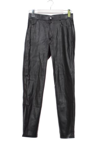 Damskie spodnie Stradivarius, Rozmiar S, Kolor Czarny, Cena 46,57 zł, #137998829