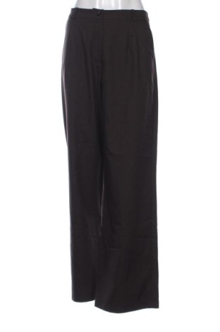 Pantaloni de femei Trendyol, Mărime L, Culoare Maro, Preț 68,24 Lei, #137998871