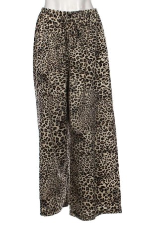 Pantaloni de femei SHEIN, Mărime M, Culoare Multicolor, Preț 30,00 Lei, #137999399