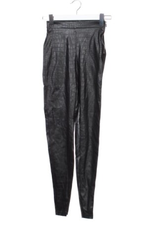 Damskie spodnie Bershka, Rozmiar XXS, Kolor Czarny, Cena 50,99 zł, #138015350