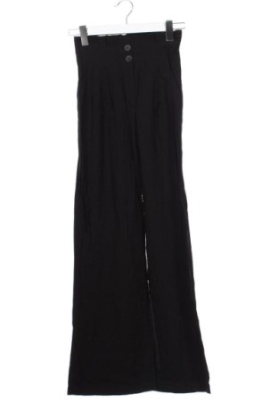 Дамски панталон Bershka, Размер XXS, Цвят Черен, Цена 11,00 €, #138016910