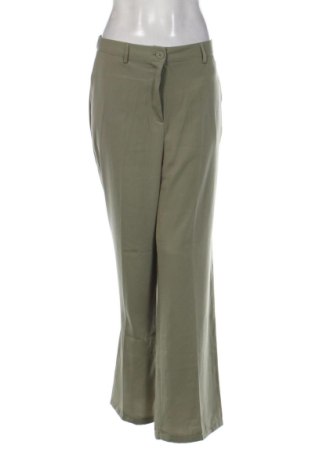 Damenhose Janina, Größe L, Farbe Grün, Preis € 8,00, #138019757