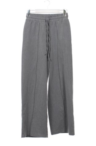 Pantaloni de femei Sinsay, Mărime XS, Culoare Gri, Preț 36,74 Lei, #138021480