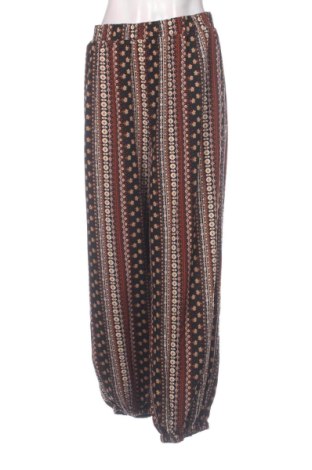 Damskie spodnie SHEIN, Rozmiar XXL, Kolor Kolorowy, Cena 42,34 zł, #138022821