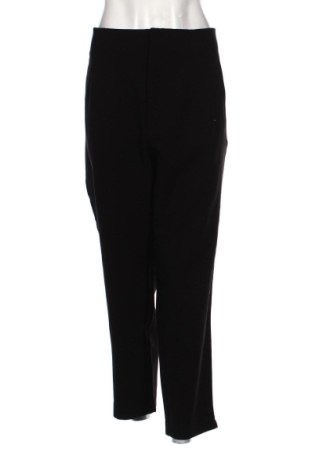 Дамски панталон Stradivarius, Размер XL, Цвят Черен, Цена 12,27 €, #138023533
