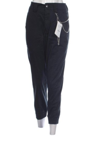 Damskie spodnie Pull&Bear, Rozmiar M, Kolor Czarny, Cena 78,58 zł, #138041295