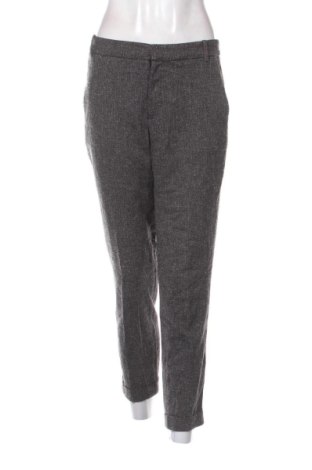 Pantaloni de femei Zara, Mărime M, Culoare Gri, Preț 172,99 Lei, #138048185
