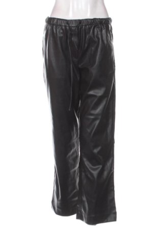 Damenhose Bershka, Größe S, Farbe Schwarz, Preis € 11,00, #138022349