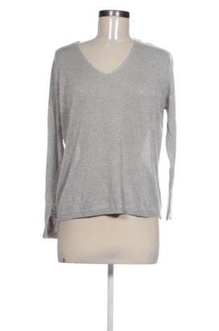 Damski sweter ONLY, Rozmiar M, Kolor Srebrzysty, Cena 25,40 zł, #138001415