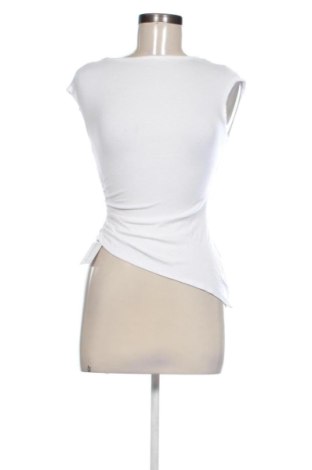 Top de femei Unbranded, Mărime XS, Culoare Alb, Preț 62,99 Lei, #138021441
