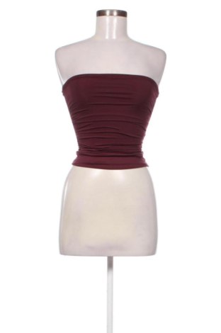 Дамски топ Bershka, Размер XXS, Цвят Червен, Цена 10,29 €, #138009918