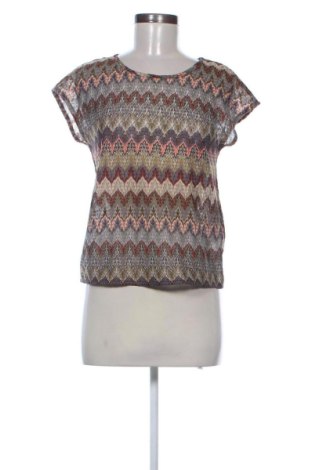 Top de femei ONLY, Mărime S, Culoare Multicolor, Preț 49,00 Lei, #138023067