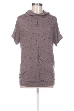 Helancă de femei Unbranded, Mărime M, Culoare Maro, Preț 31,49 Lei, #138014280
