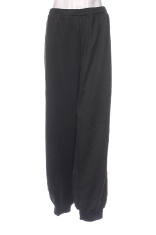 Damskie spodnie sportowe SHEIN, Rozmiar 3XL, Kolor Czarny, Cena 105,99 zł, #138001468