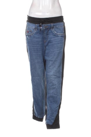 Дамско спортно долнище Desigual, Размер M, Цвят Многоцветен, Цена 48,06 €, #138051929