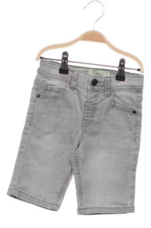 Kinder Shorts Primark, Größe 3-4y/ 104-110 cm, Farbe Grau, Preis 6,38 €, #138028577